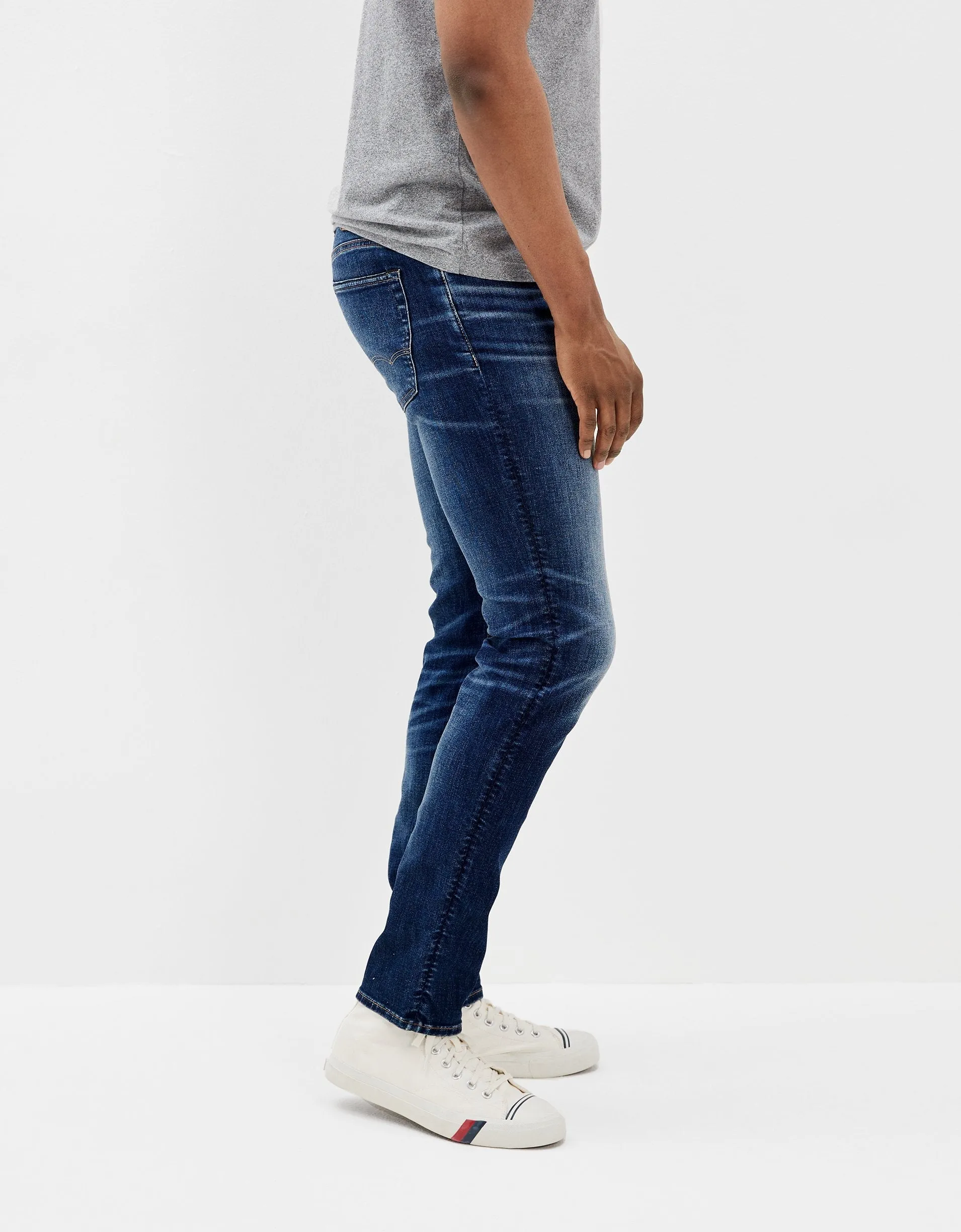 AE AirFlex  Temp Tech Slim Jean