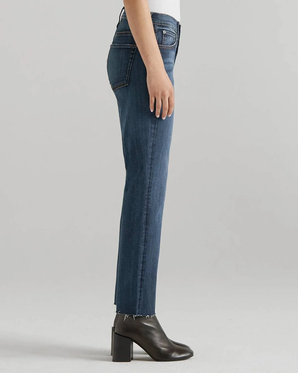 Bree Jeans In Deja Blue