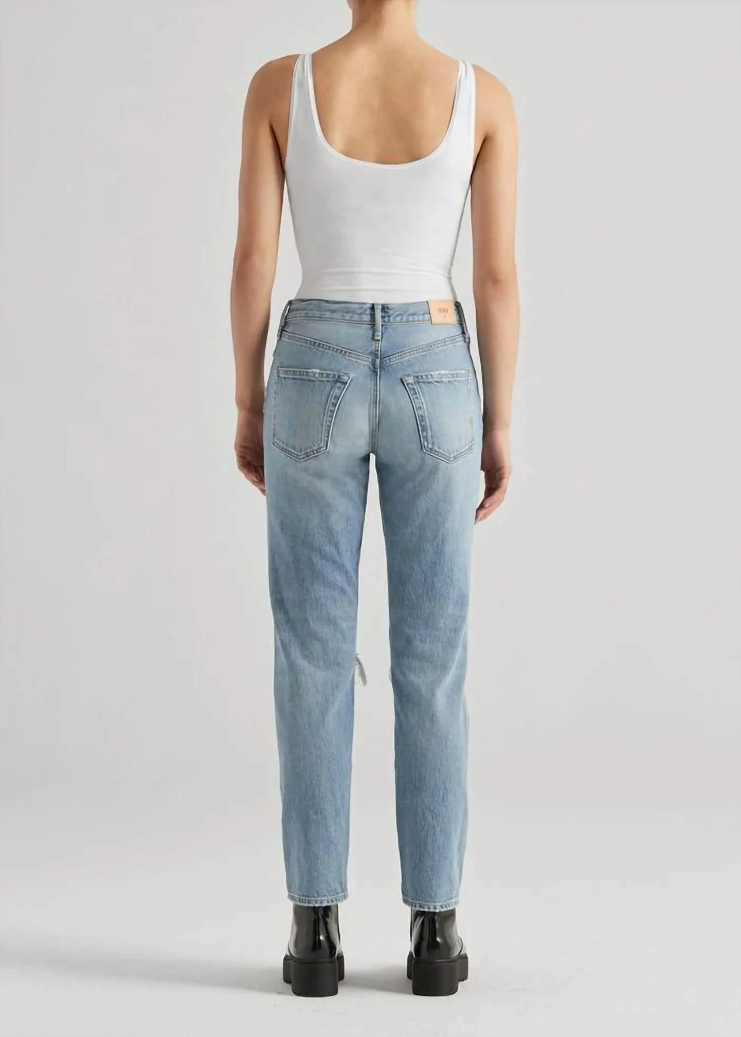 Cai Classic Straight Jeans In Slayer