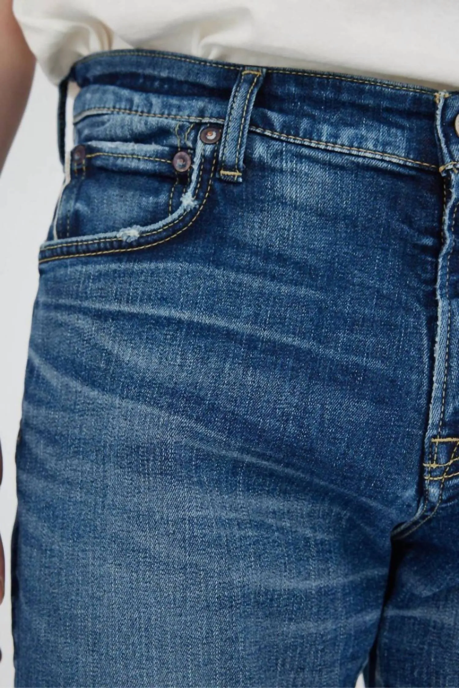 Chareston Slim Straight Jeans In Dark Blue