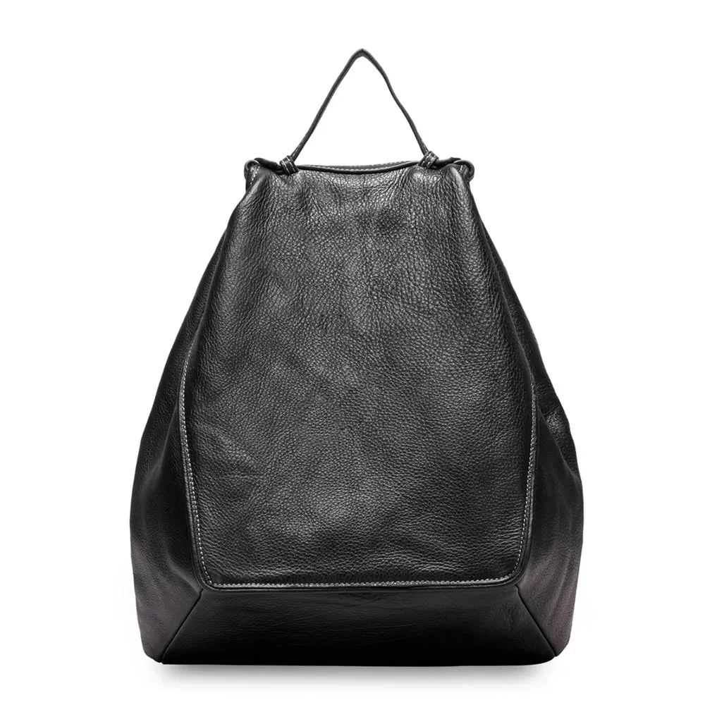 Classic Leather Backpack: Spacious Elegance