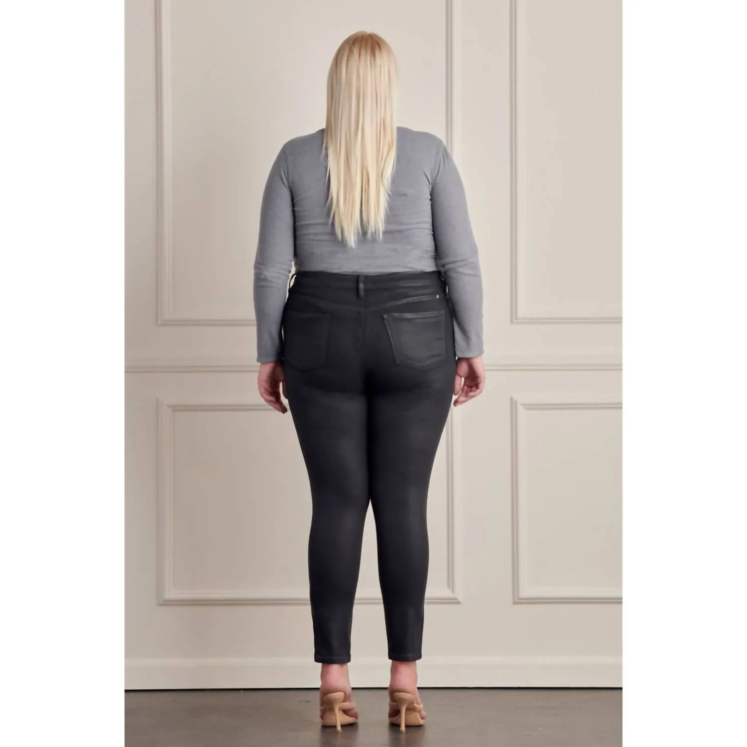 Coated Super Skinny Jeans - Plus In Black