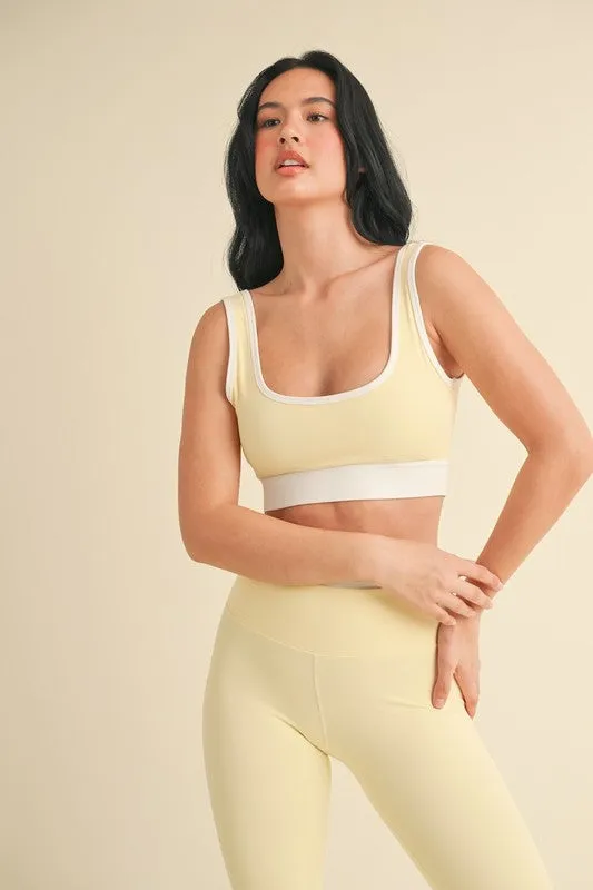 Contrast Square Neck Sports Bra