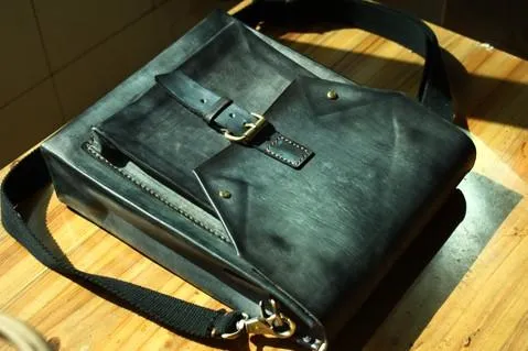 Cool Handmade Leather Mens Backpack Travel Backpack Messenger Bag for men