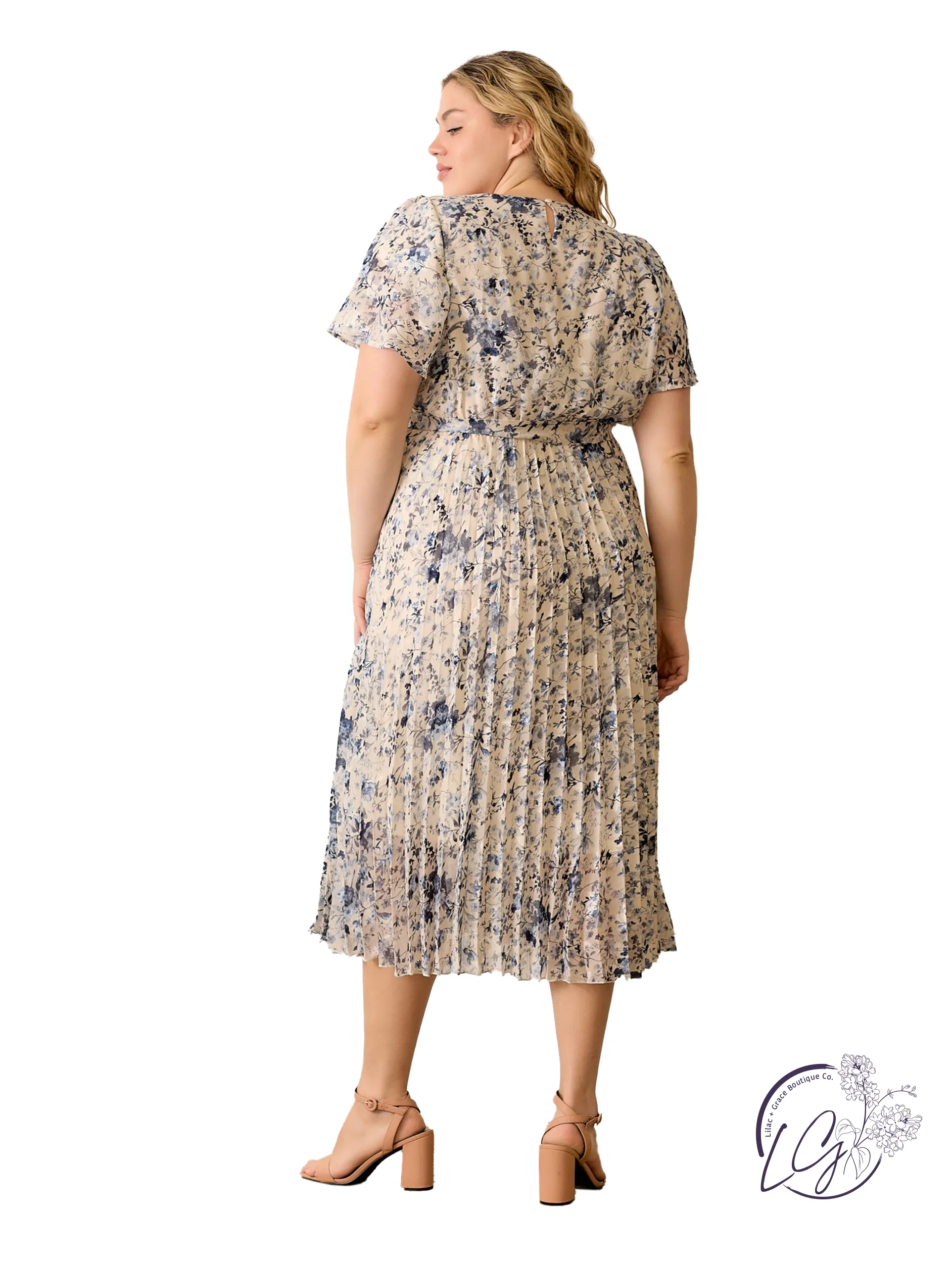 Curvy Chilly Mornings Fade Dress