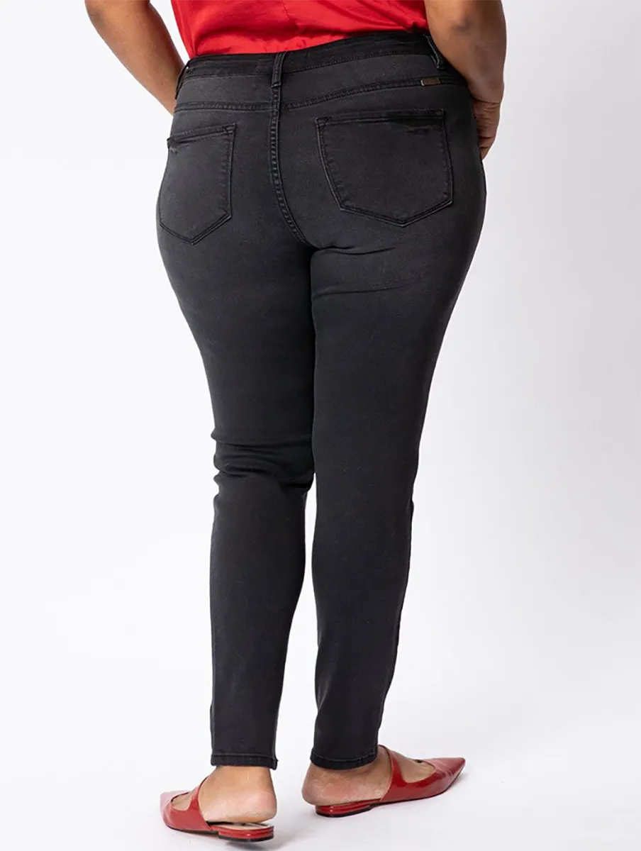 Curvy Mia High-Rise Basic Super Skinny By KanCan