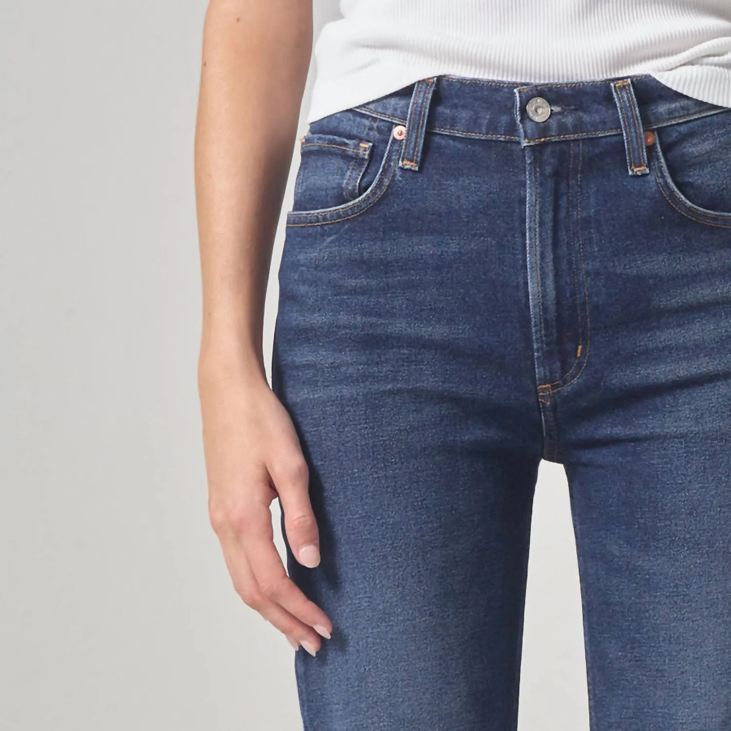 Daphne Straight Leg Jean In Everdeen