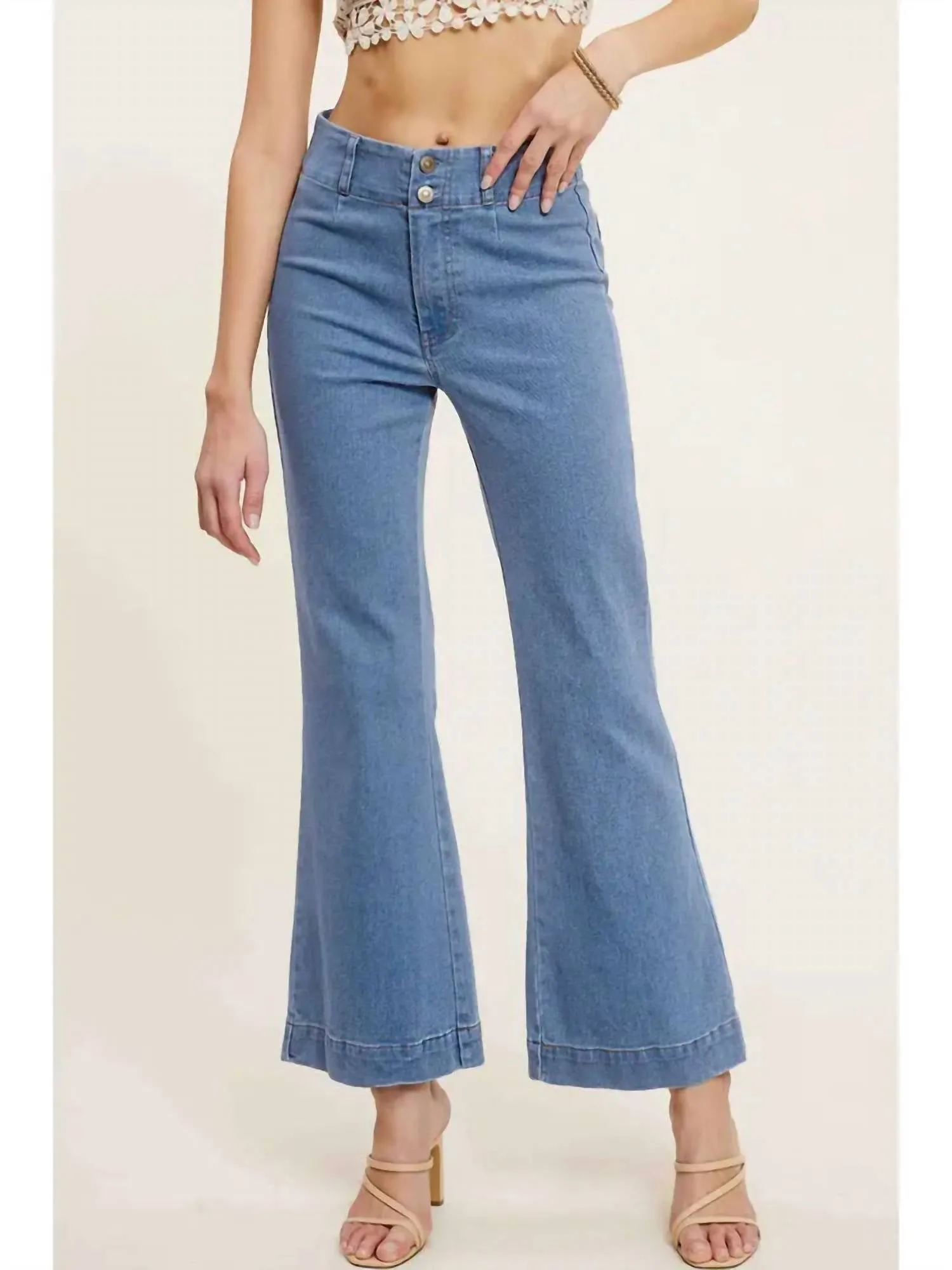 Effortless Chic High-Waisted Flare Jeans In Blue