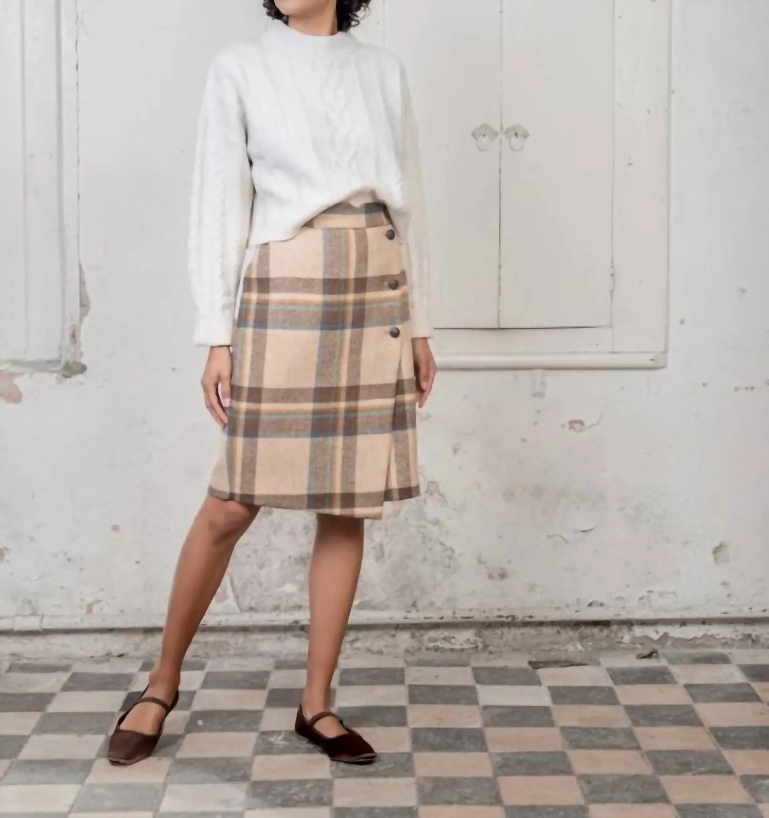 Emma Wool Plaid Skirt In Beige Plaid