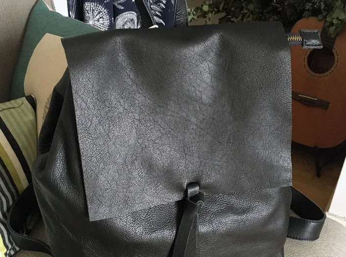 Fashion Black LEATHER WOMEN Backpack School Backpacks Travel Backpack FOR WOMEN