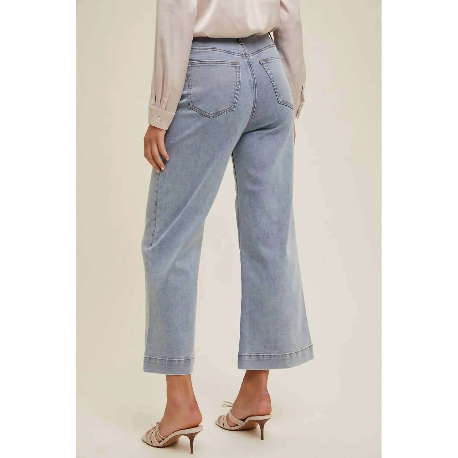 Flare Crop Denim Pants In Light Denim