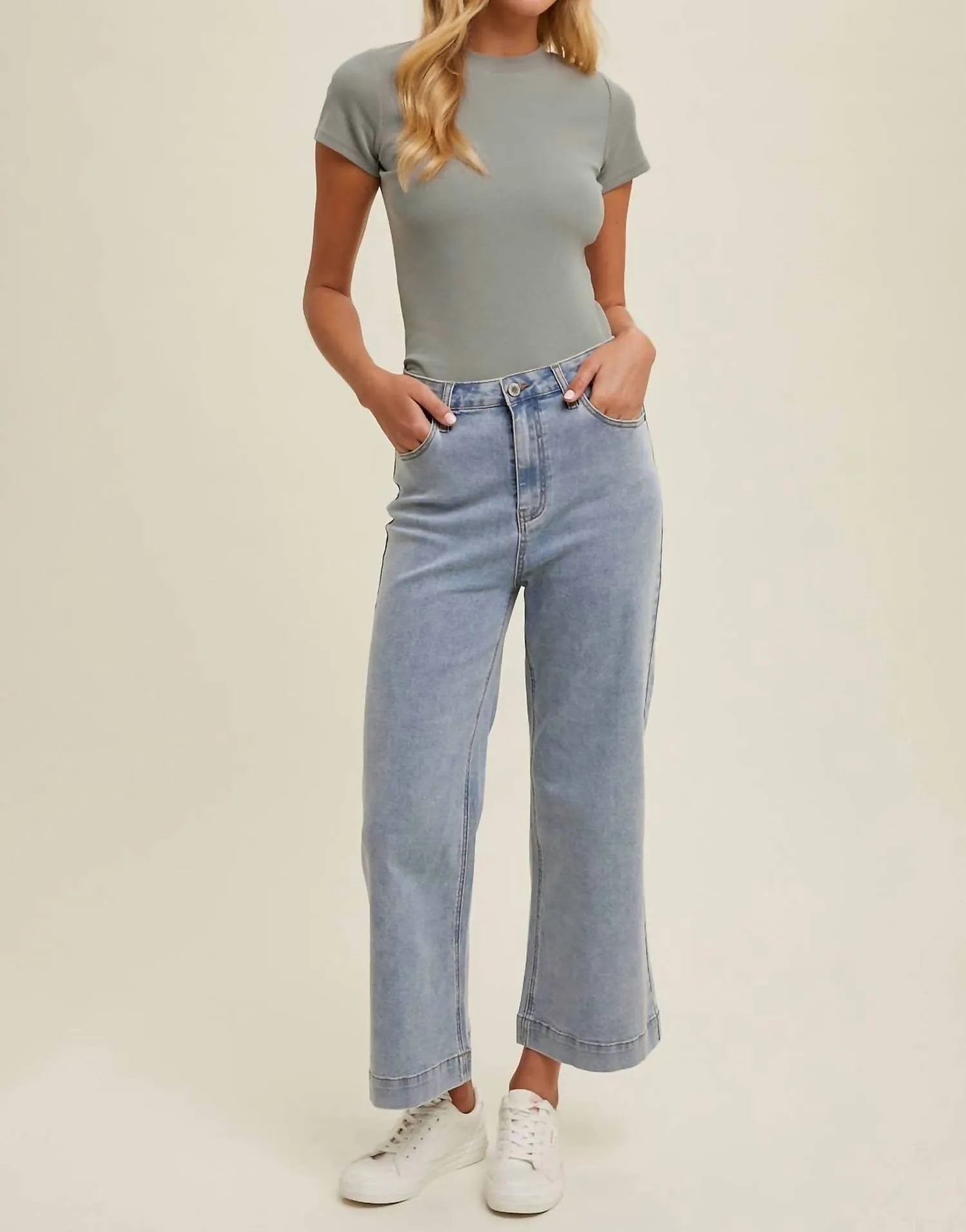 Flare Crop Denim Pants In Light Denim