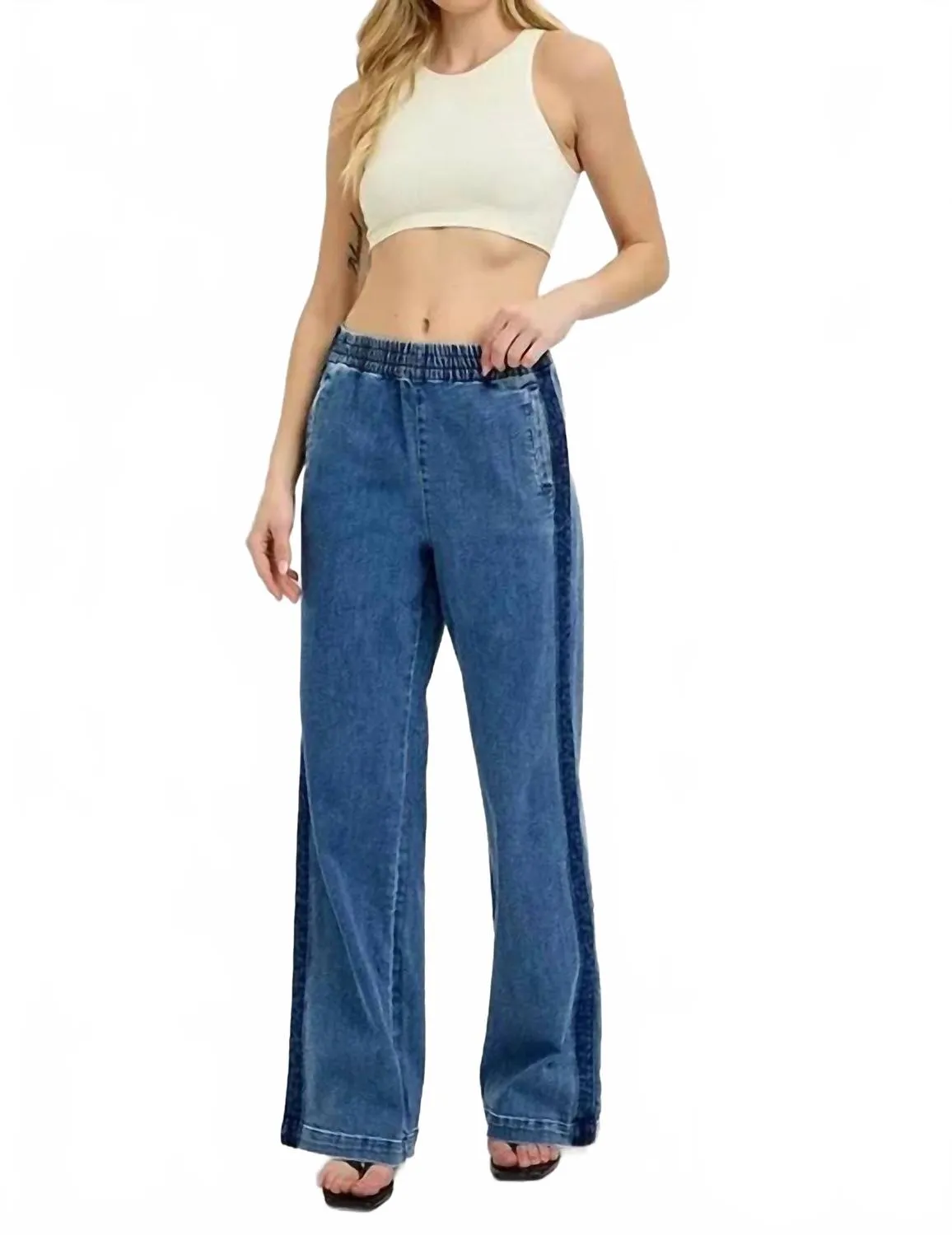 Full Size Elastic Waist Wide Leg Jeans Plus Size In Medium