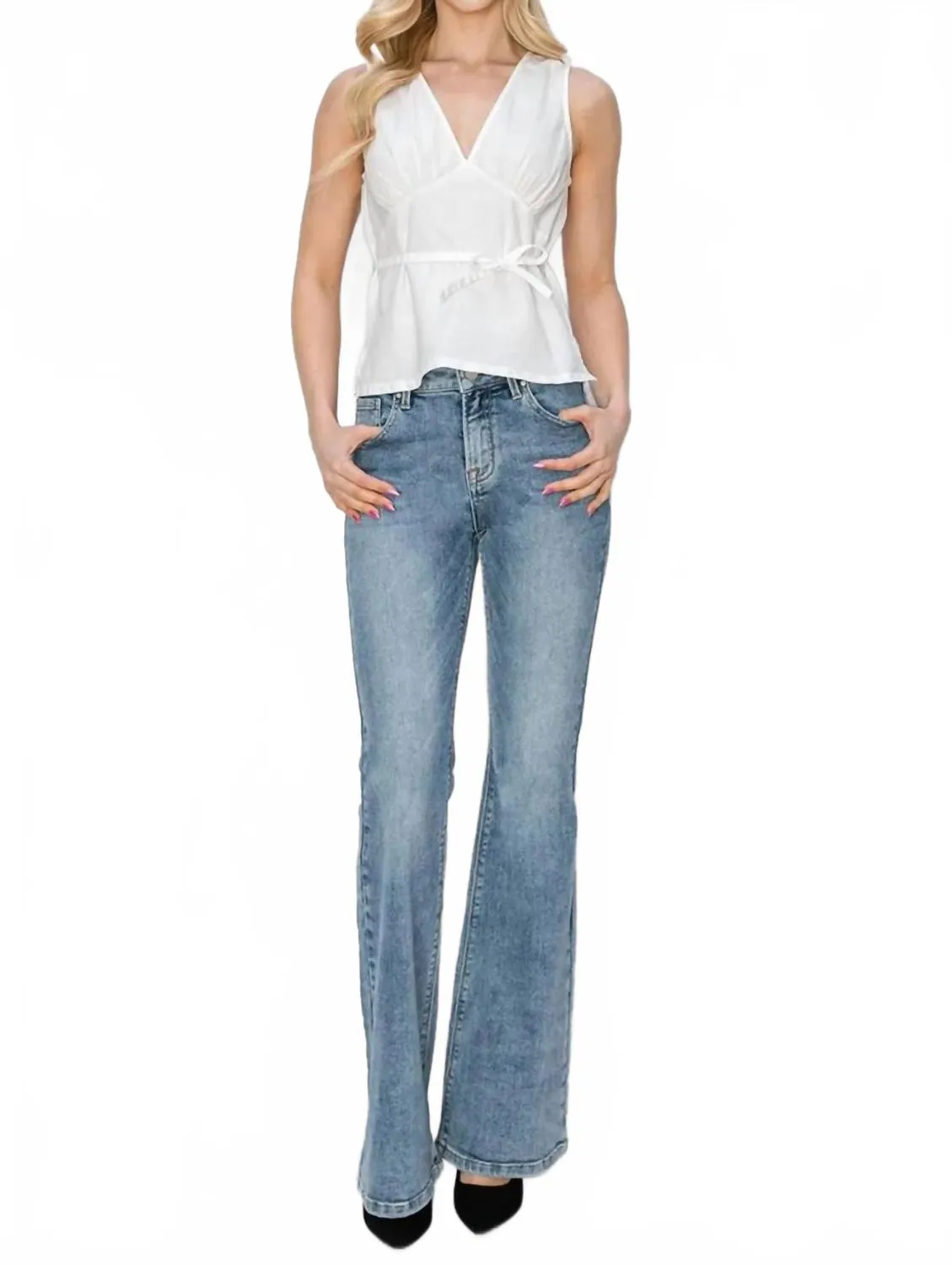 Full Size Mid Rise Bootcut Jeans In Medium