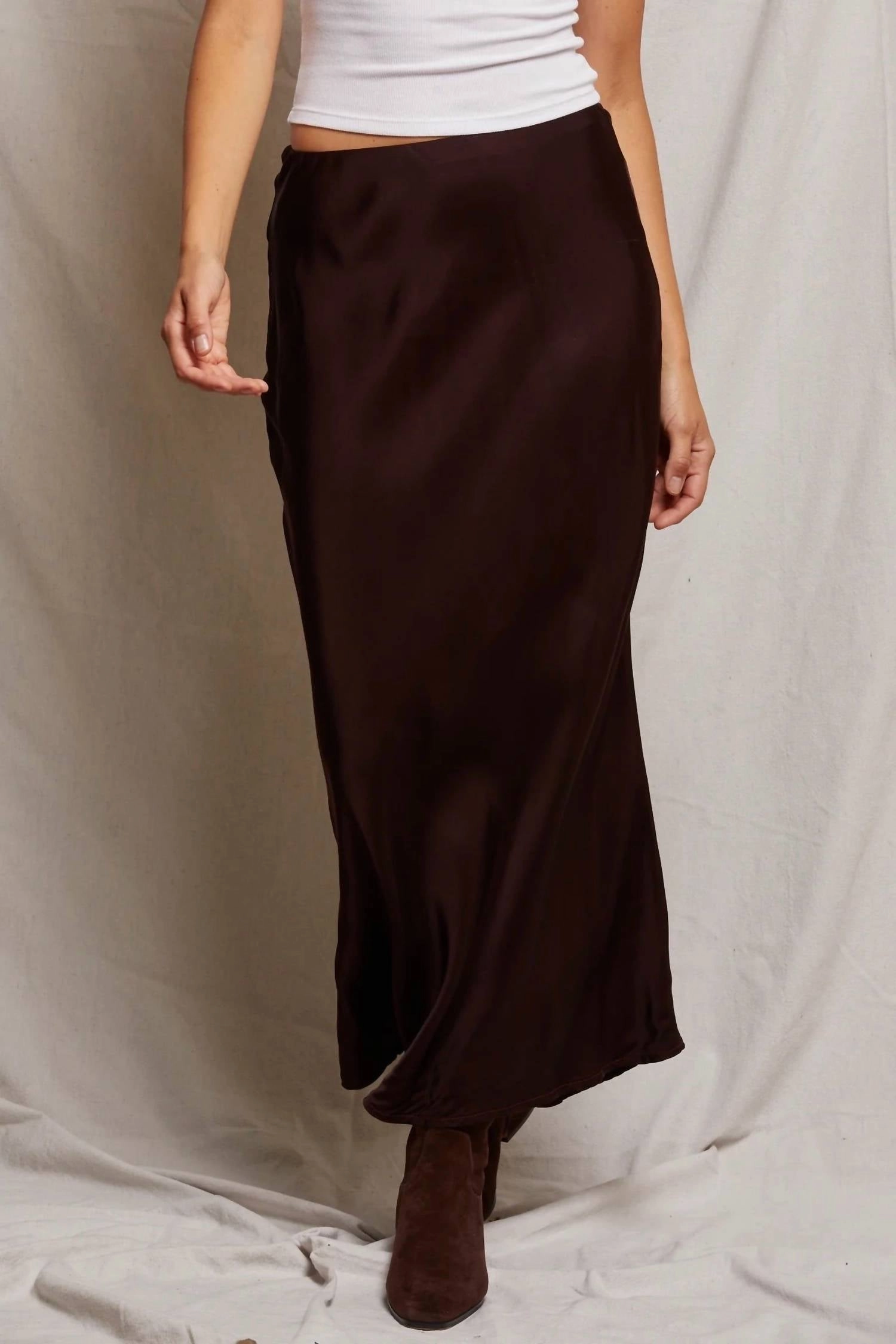 Genevieve Satin Slip Skirt In Blackberry