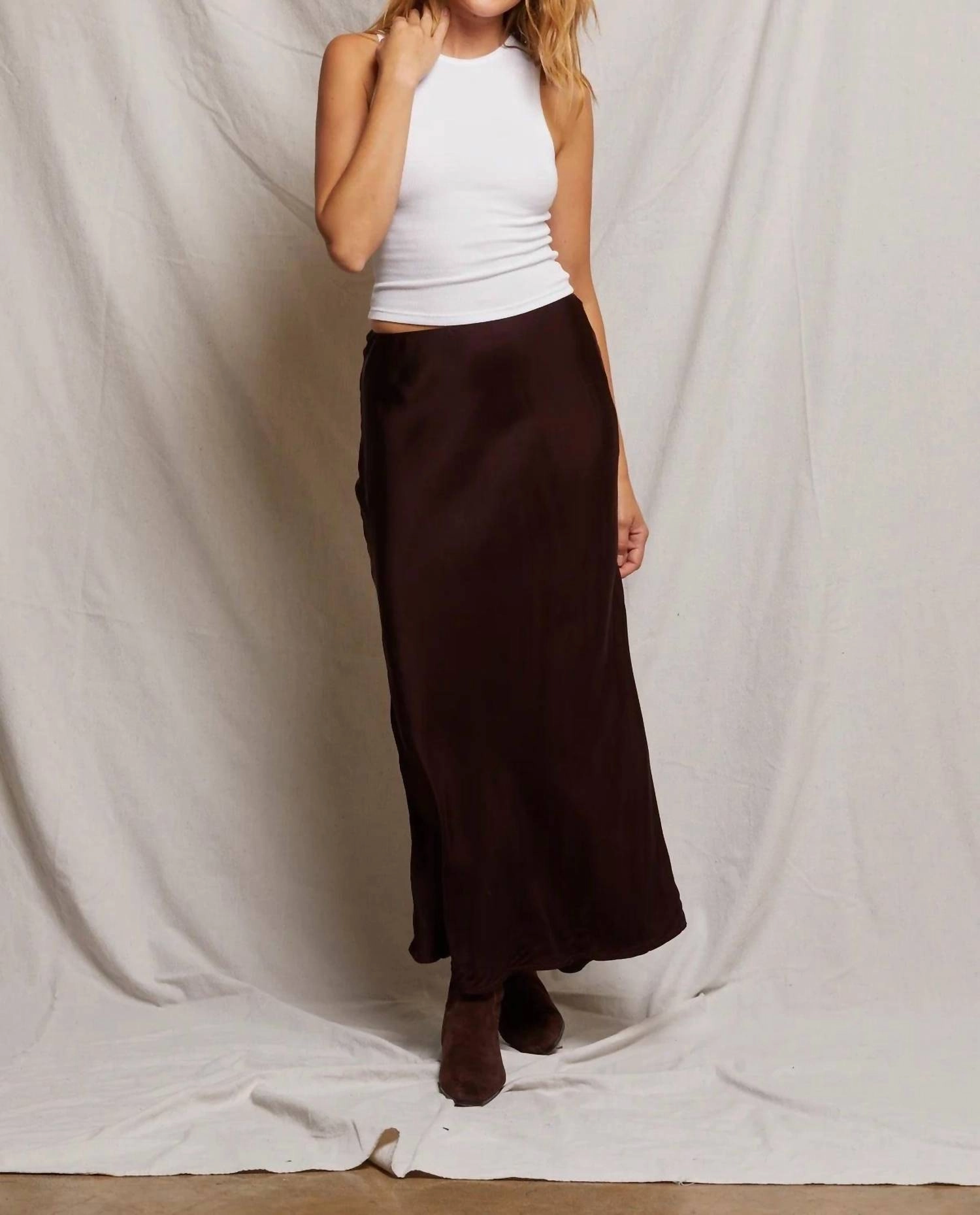 Genevieve Satin Slip Skirt In Blackberry