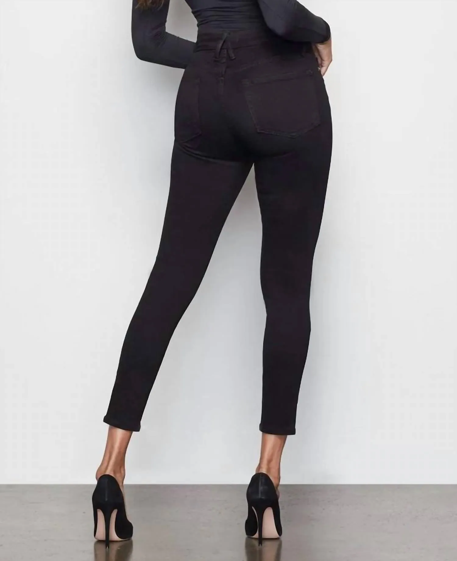 Good Legs Jean In Black001