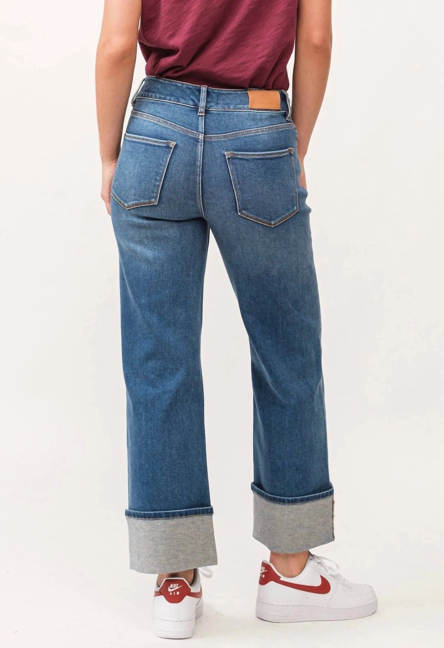 Holly Jeans In Provance Wash