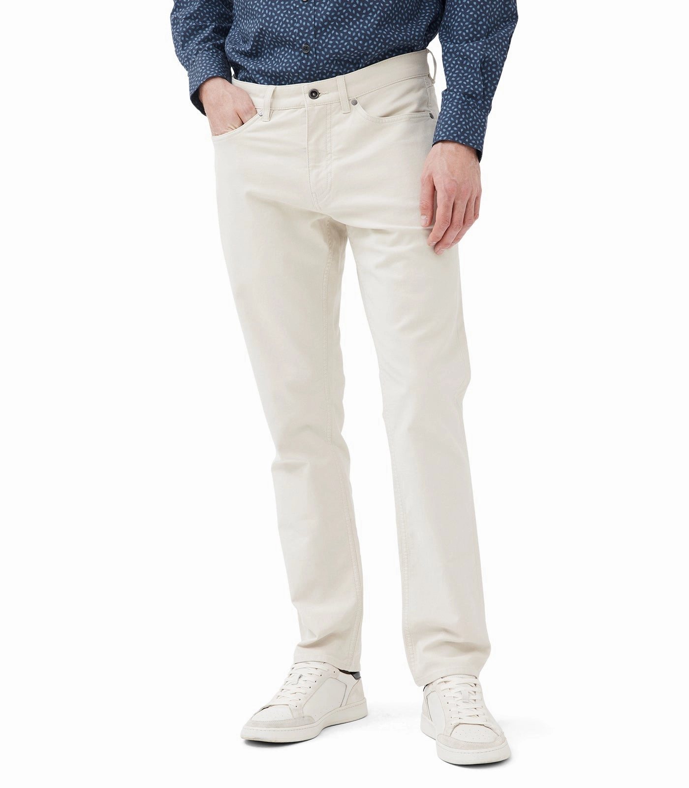 Motion 2 Straight Fit Stretch Jean