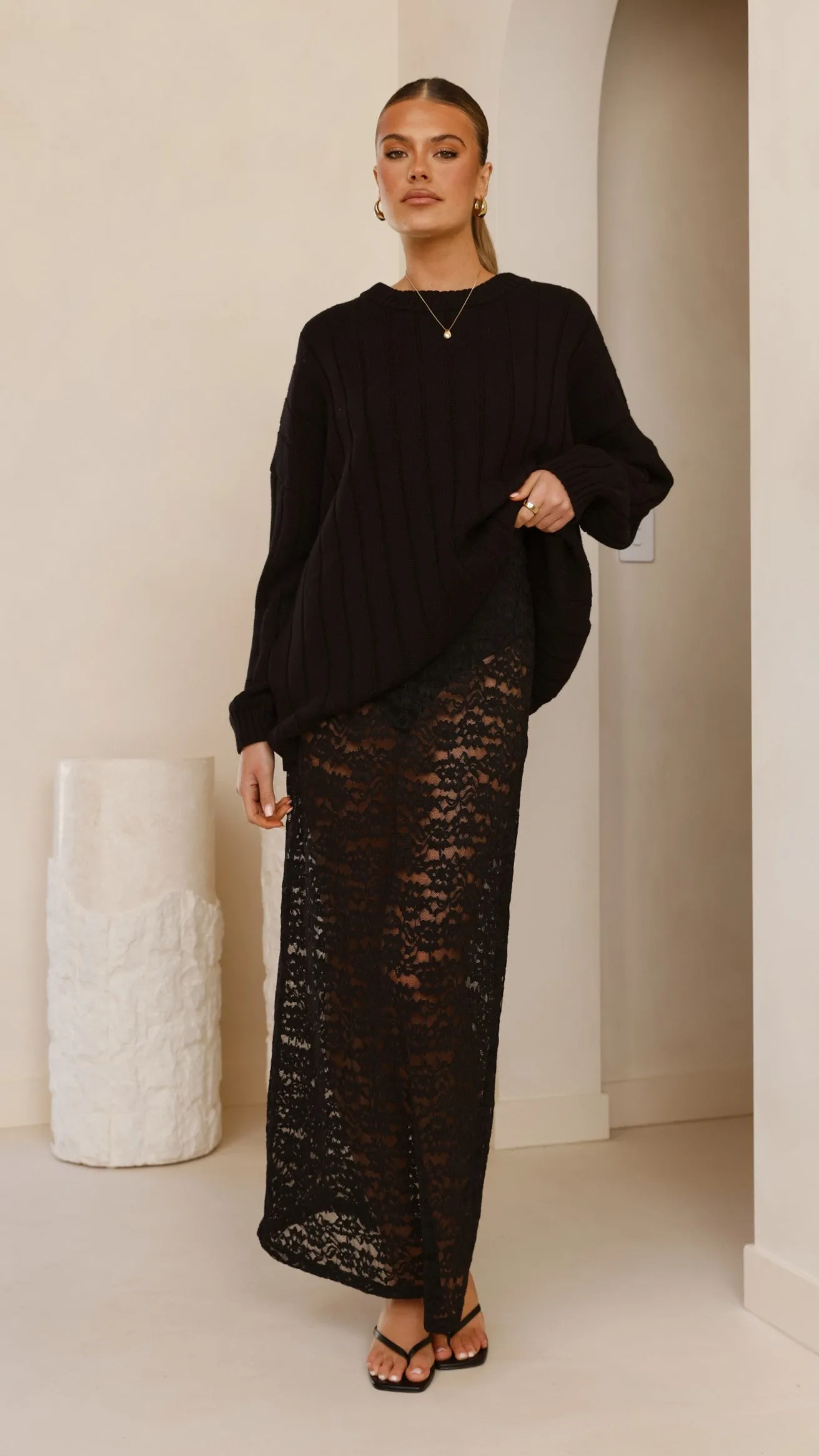 Naiva Oversized Knit - Black