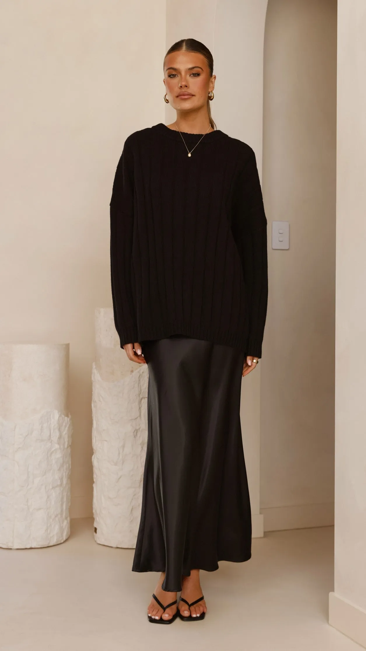 Naiva Oversized Knit - Black