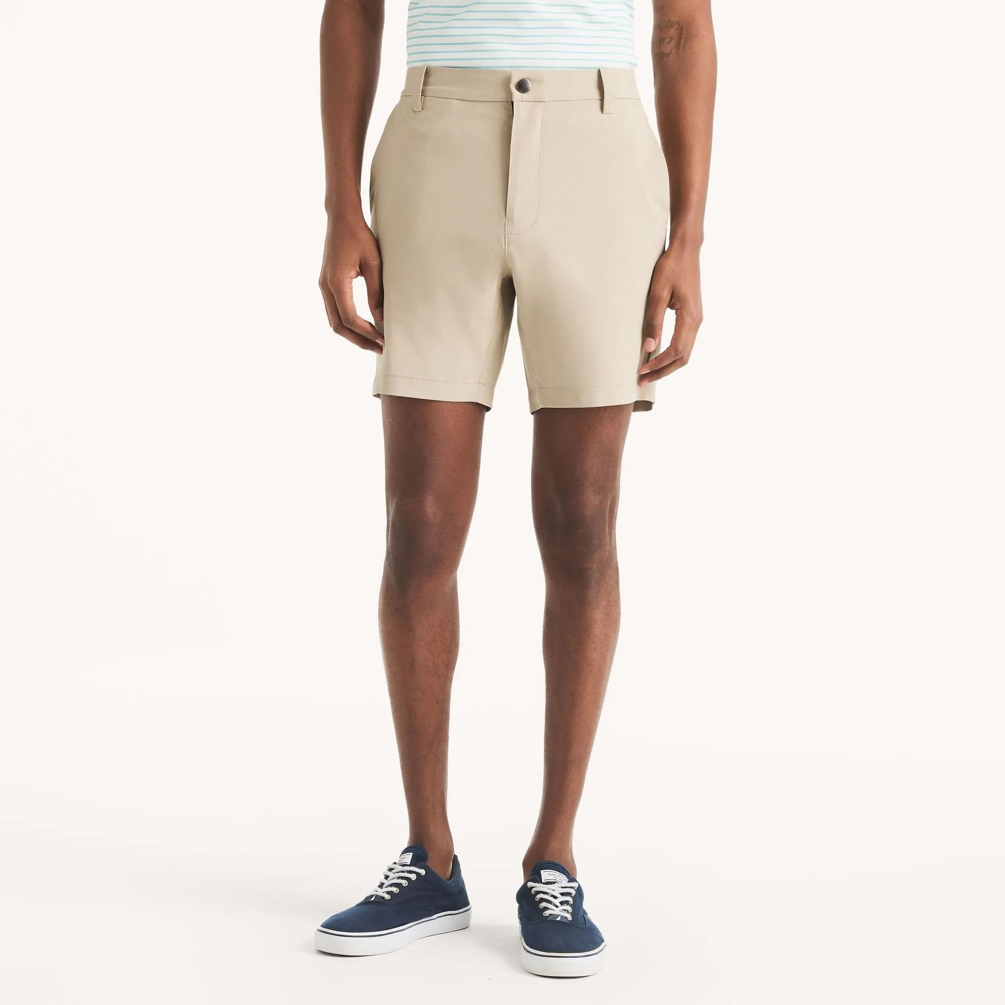 Nautica Mens 7" Navtech Slim Fit Short