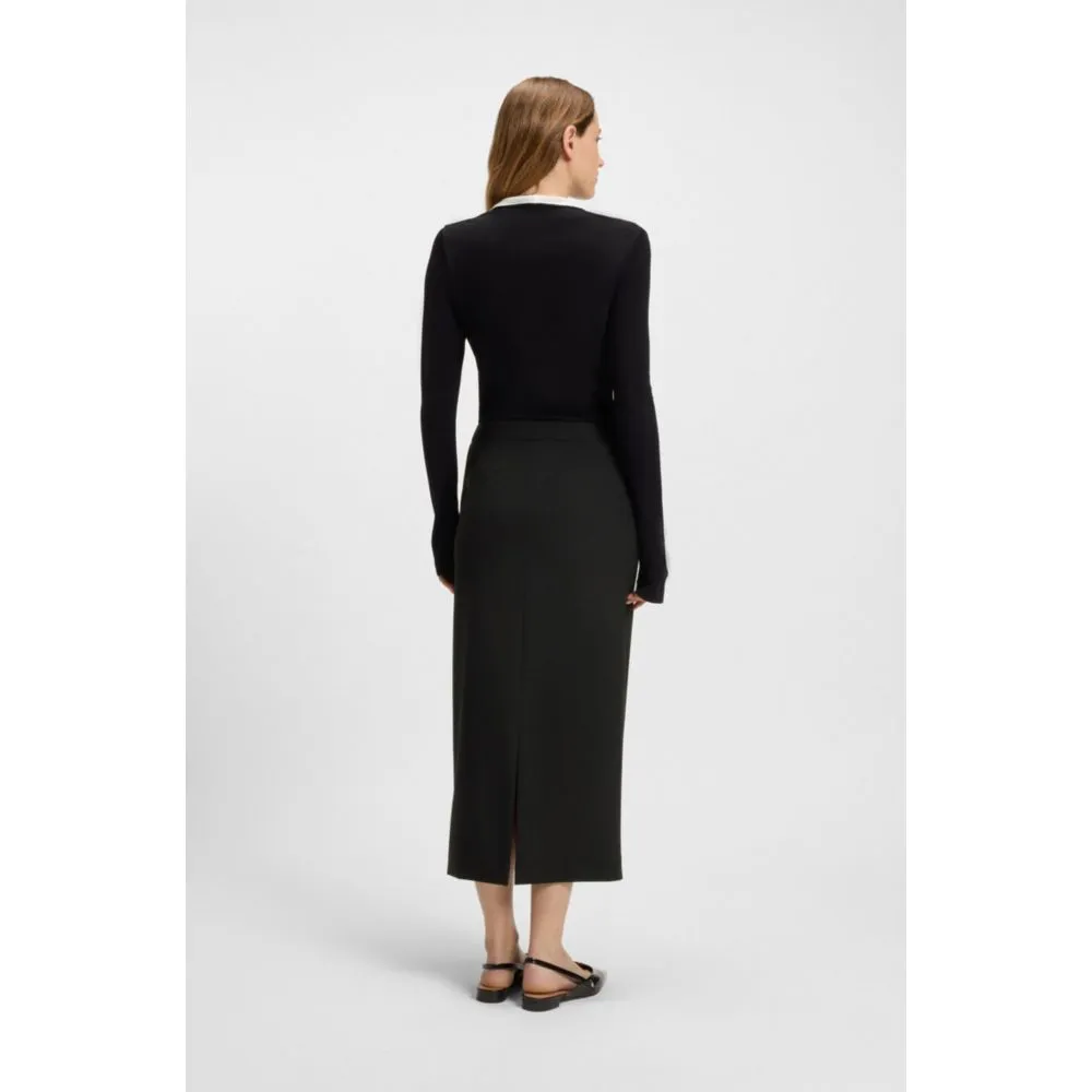 Pencil skirt in wool