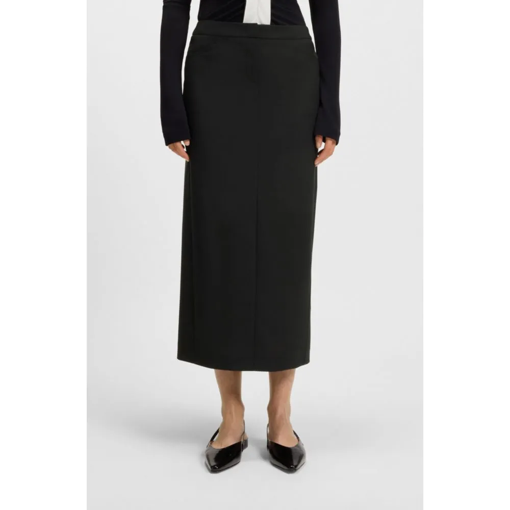 Pencil skirt in wool