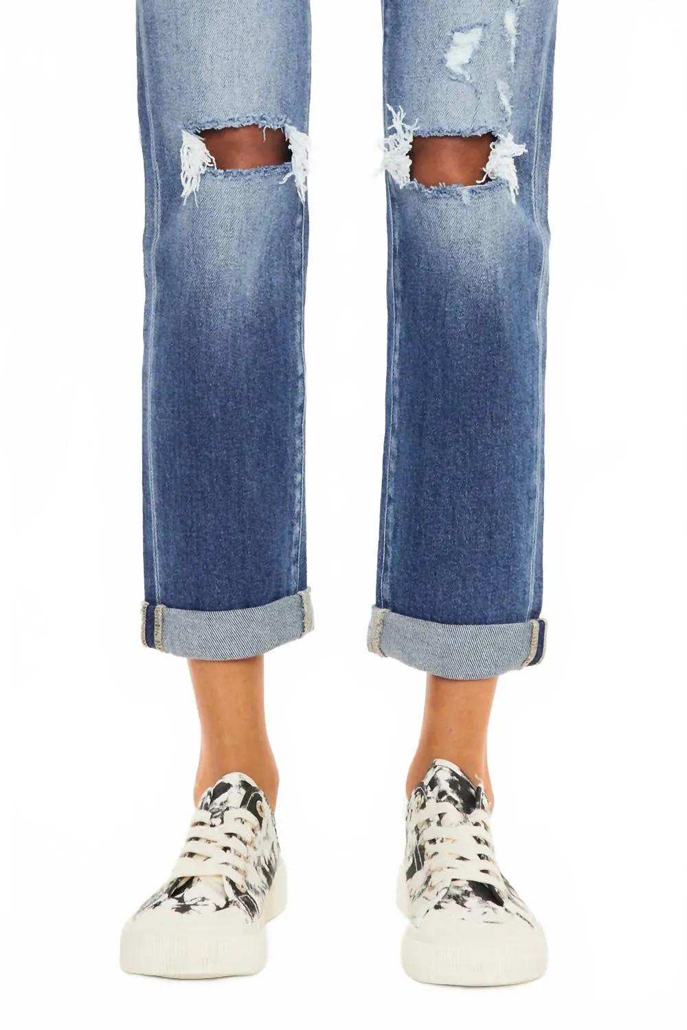 Raven Ultra High Rise Slim Straight Leg Jeans In Medium