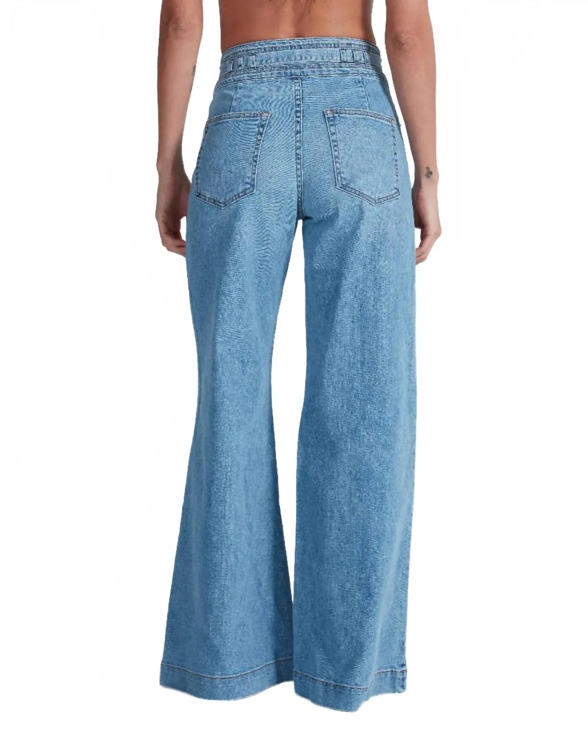Rio High Rise Wide Leg Jean In Blondie