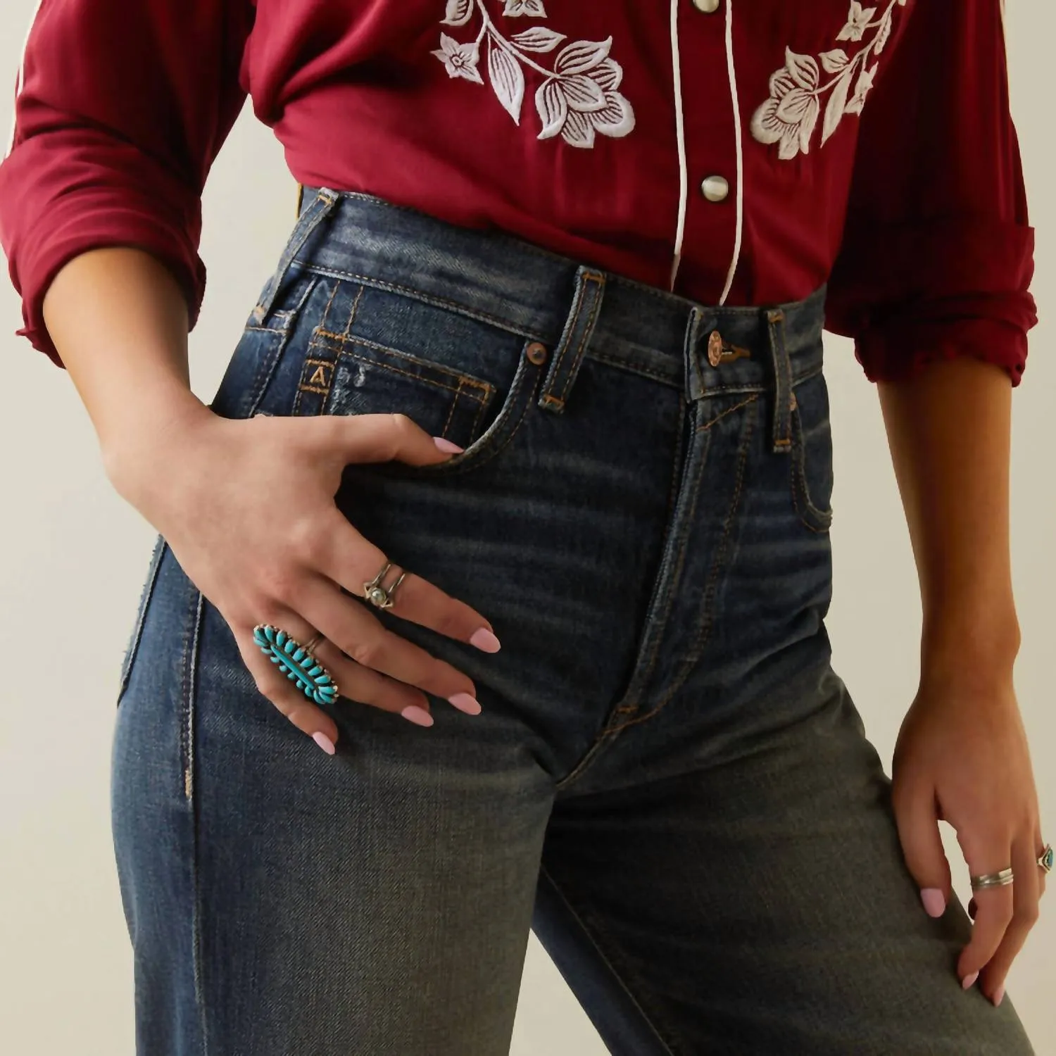 Tomboy Straight Jeans In Bora Bora