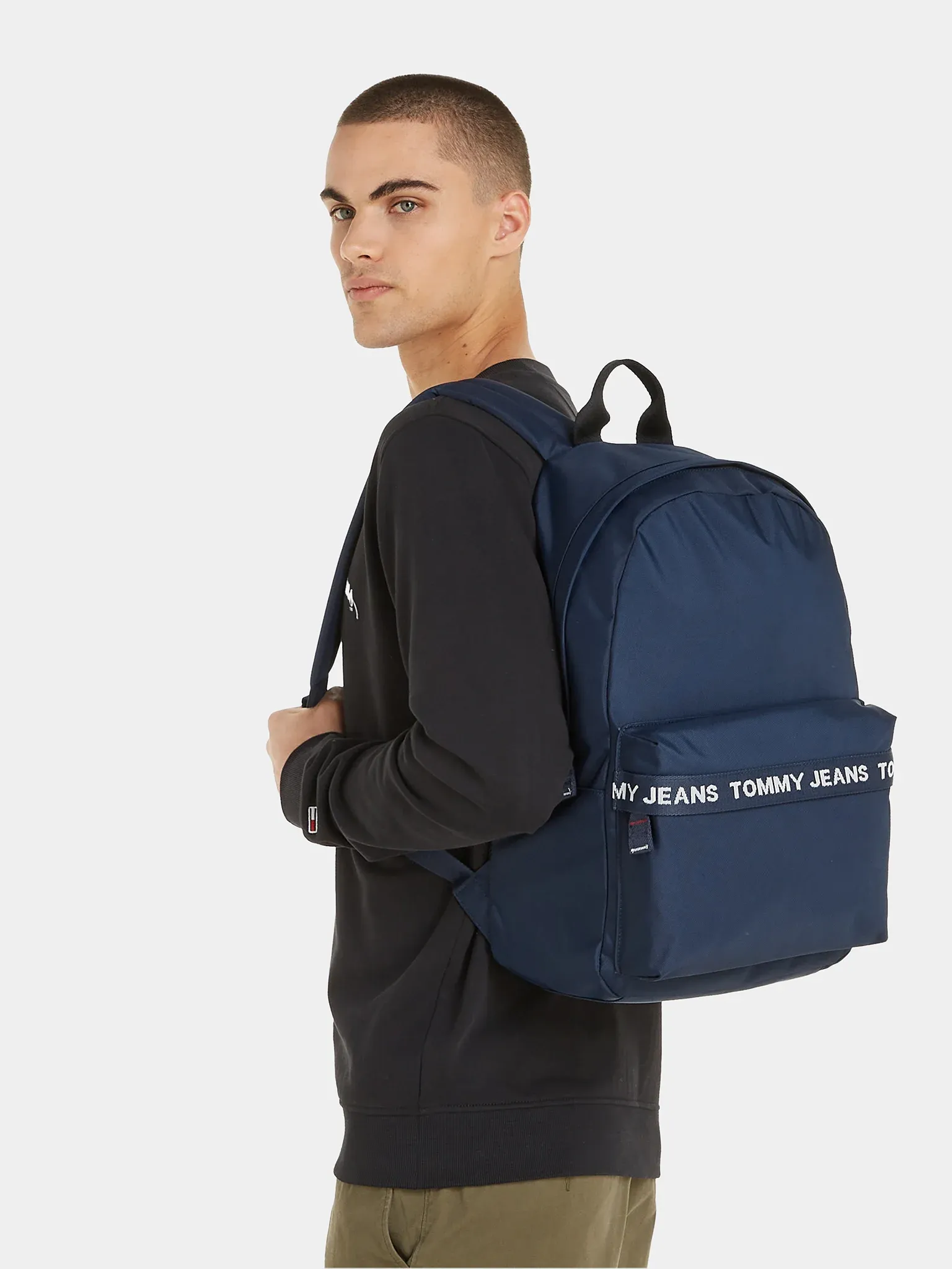 T.o.m.m.y J.e.a.n.s Tjm Essential Dome Backpack