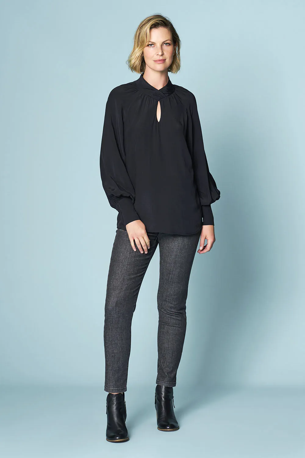 Twist Neck Flounce Top - Black