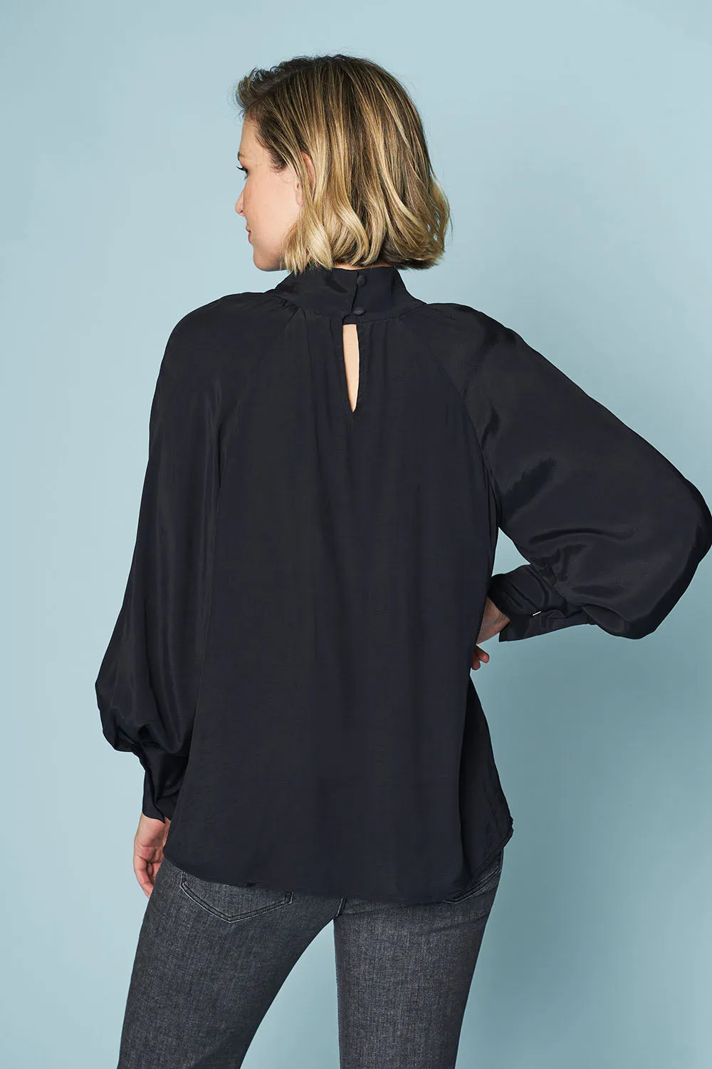 Twist Neck Flounce Top - Black