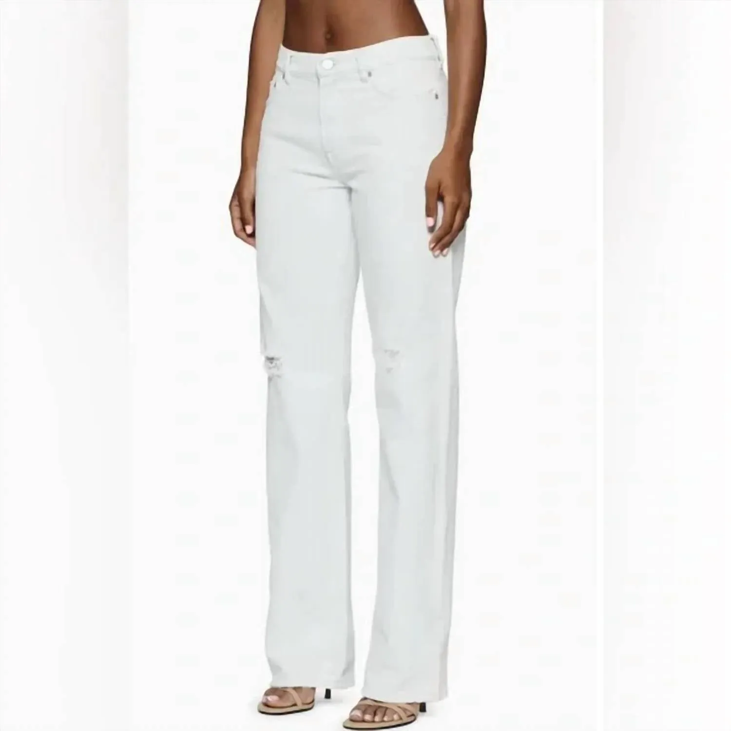 Women's Ripped Slim Fit Straight Leg Jeans In White Wash With A Blue Tint